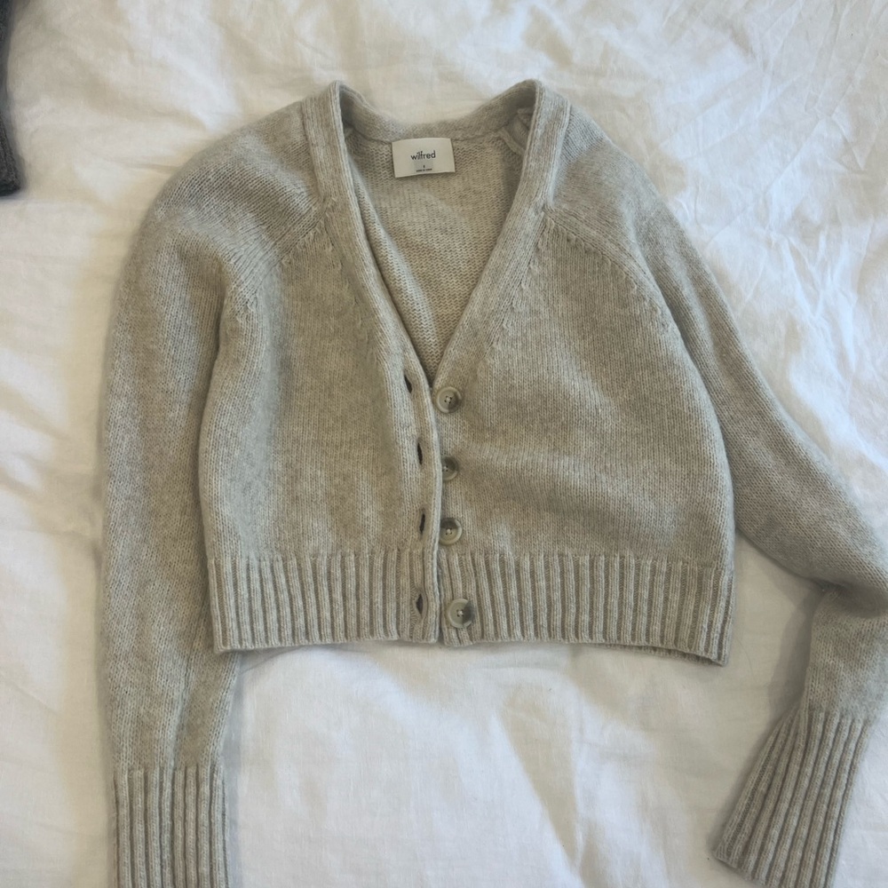 Aritzia Wilfred Cardigan
